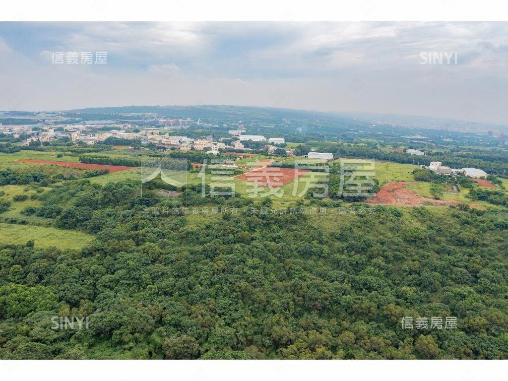 臨台中機場吳厝都計內土地房屋室內格局與周邊環境