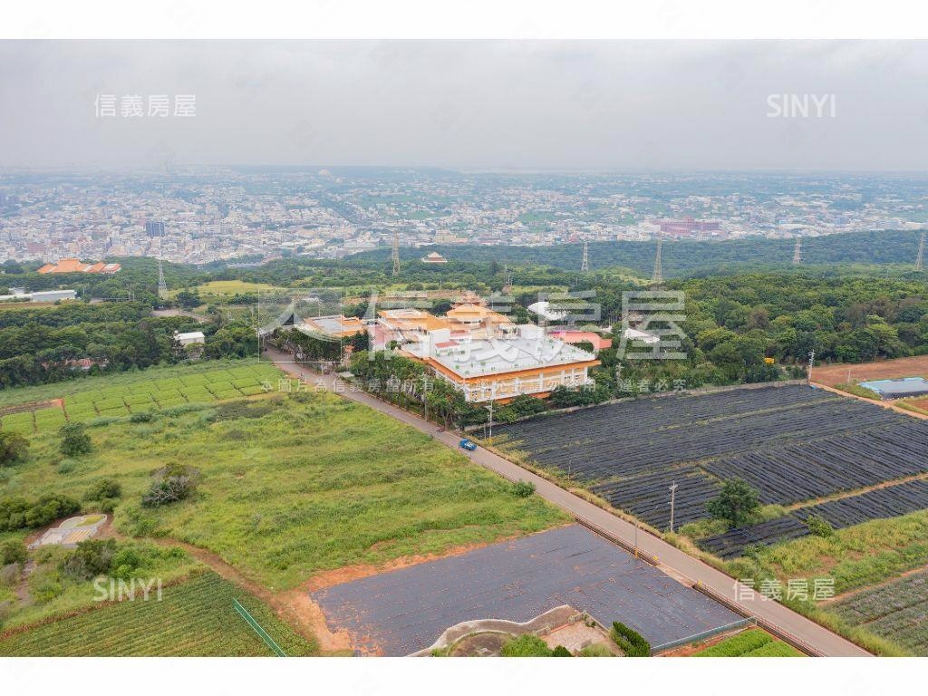 臨台中機場吳厝都計內土地房屋室內格局與周邊環境