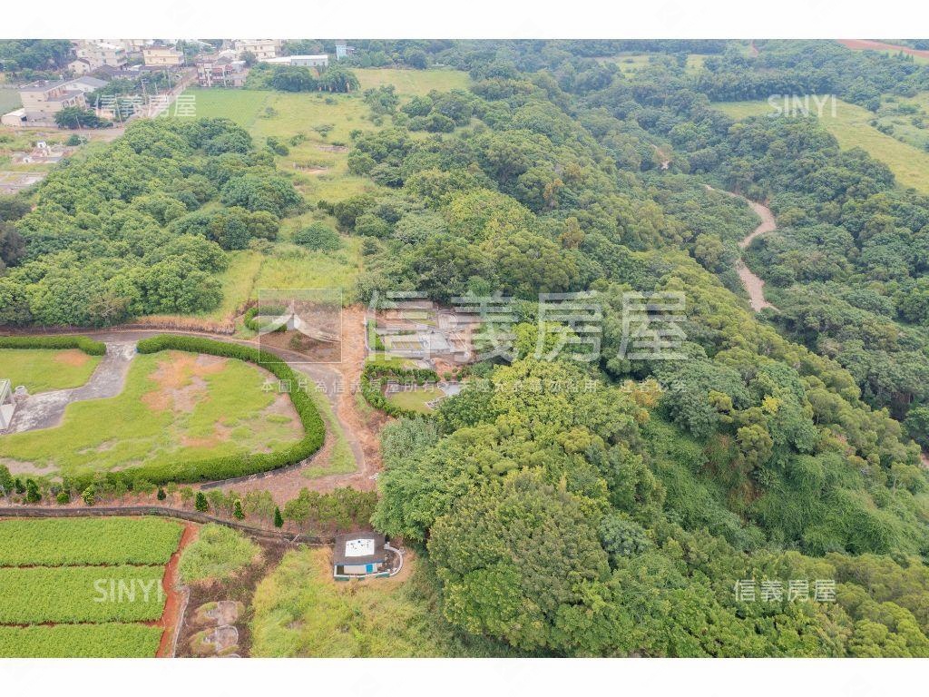 臨台中機場吳厝都計內土地房屋室內格局與周邊環境