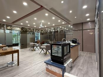 大都會新裝潢辦公室有吧台