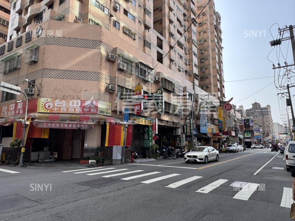 逢甲邊間臨路金店房屋室內格局與周邊環境