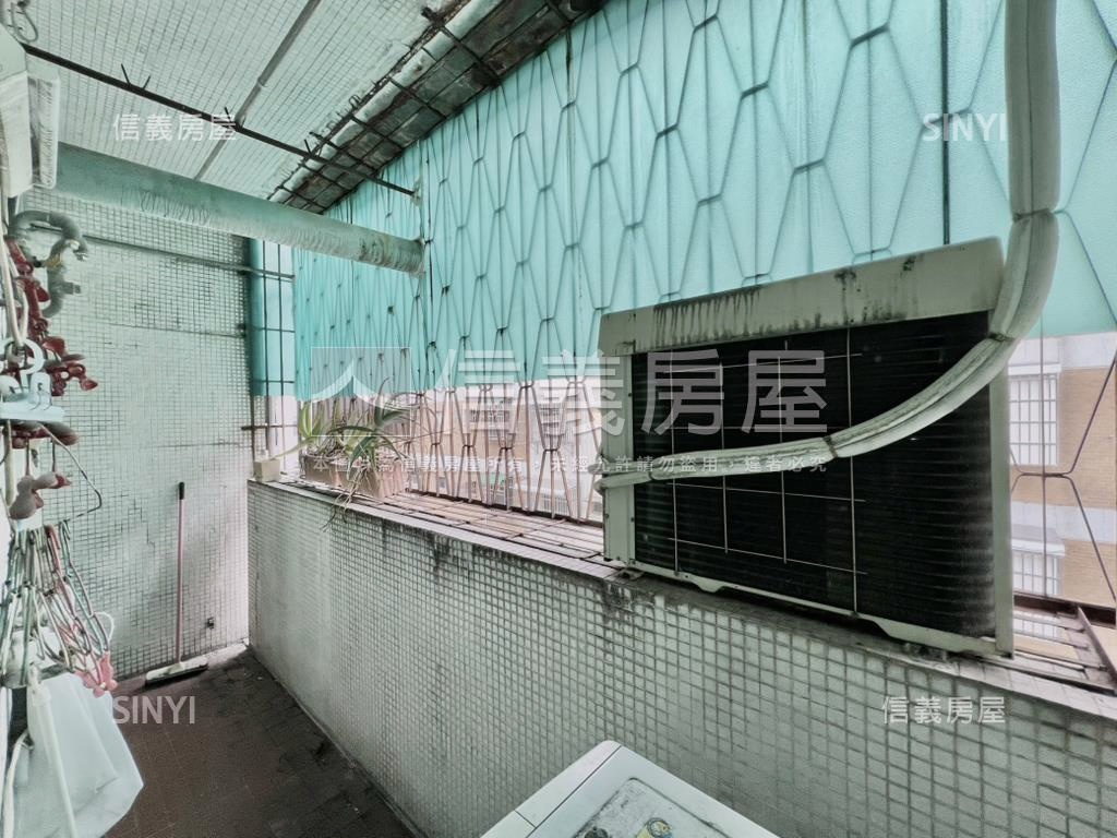 專任俗爆近勤美採光寓房屋室內格局與周邊環境