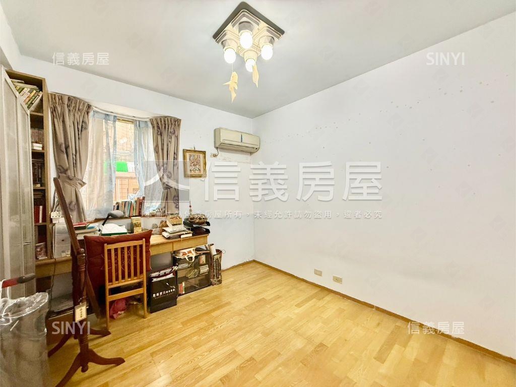 大學詩鄉清幽美屋房屋室內格局與周邊環境