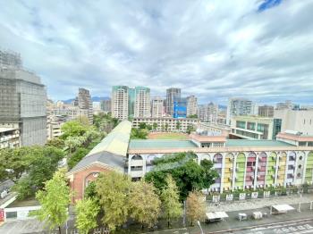 富貴百代校園美景