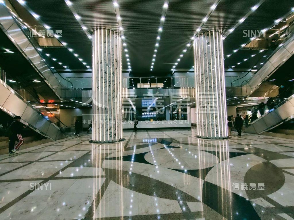 汐止東科收租辦公車位房屋室內格局與周邊環境