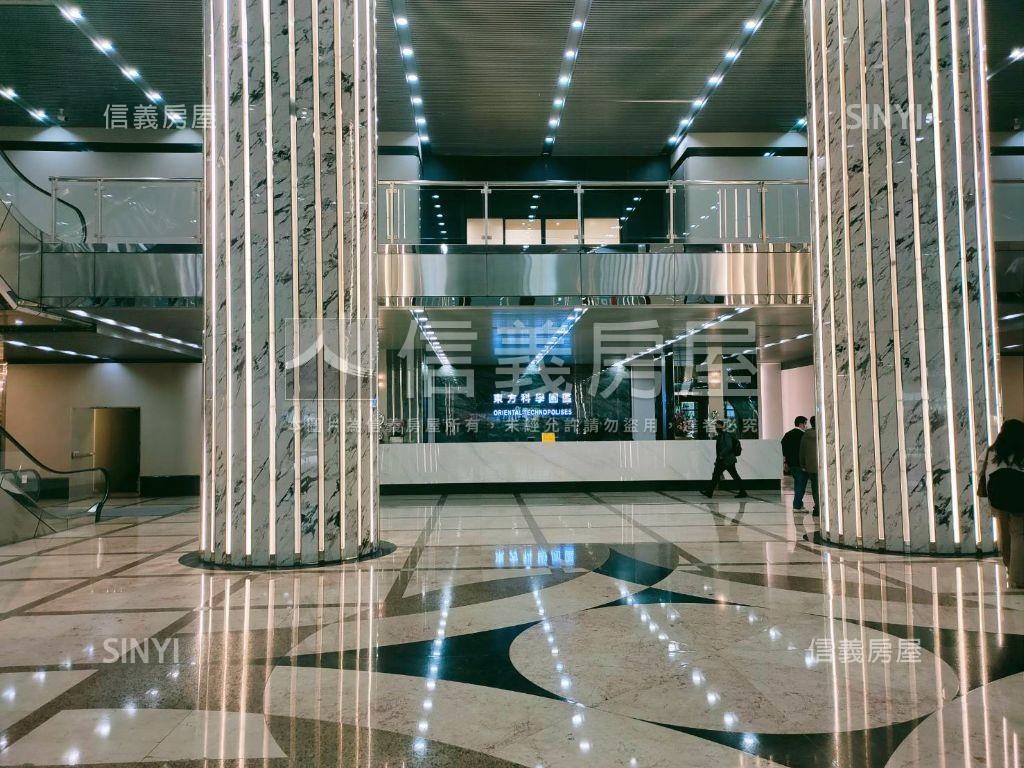 汐止東科收租辦公車位房屋室內格局與周邊環境