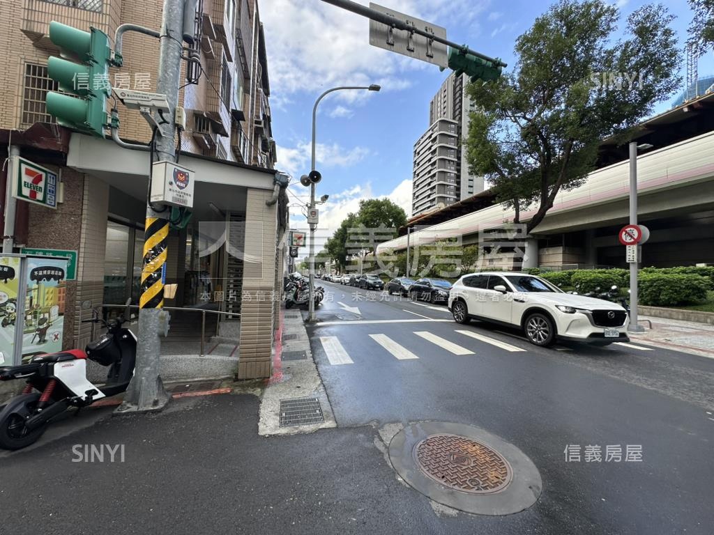 專任住三土地房屋室內格局與周邊環境