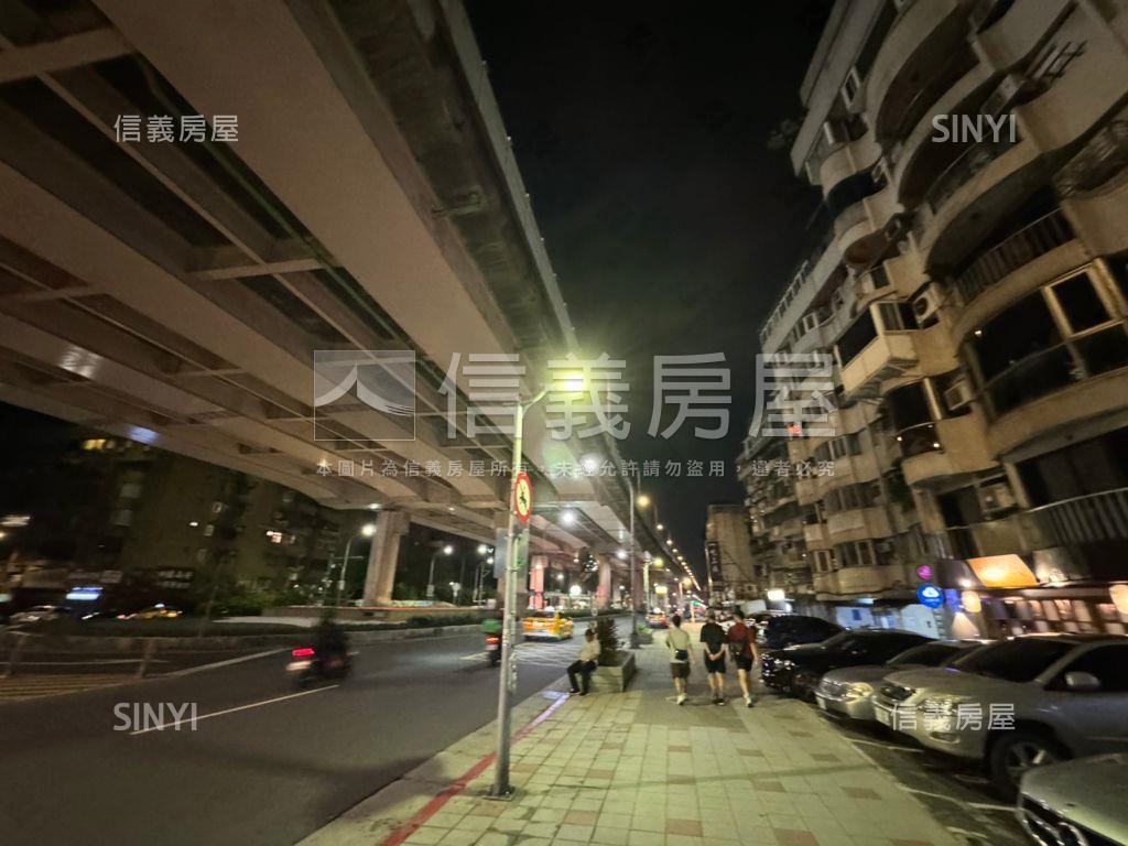 大東區巨蛋日式金店房屋室內格局與周邊環境