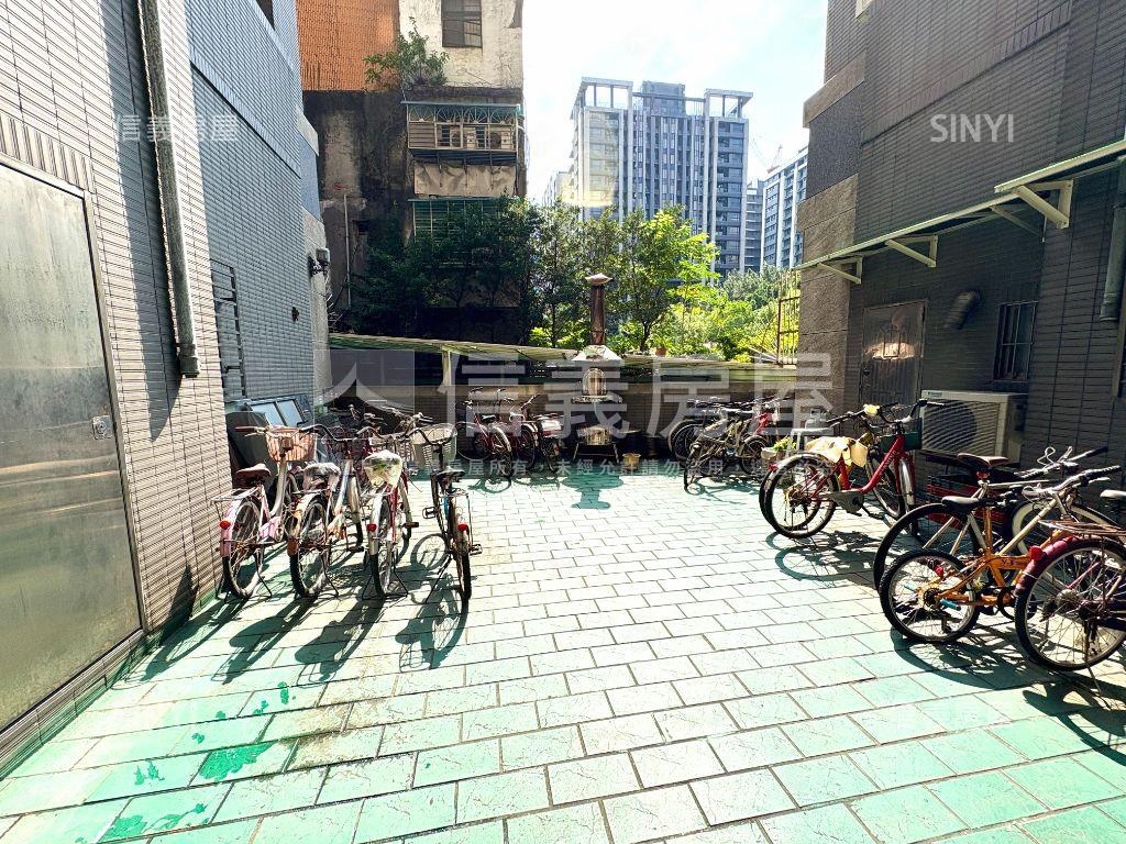江翠捷運豪景兩房房屋室內格局與周邊環境
