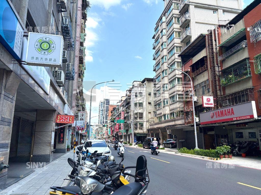 江翠捷運豪景兩房房屋室內格局與周邊環境