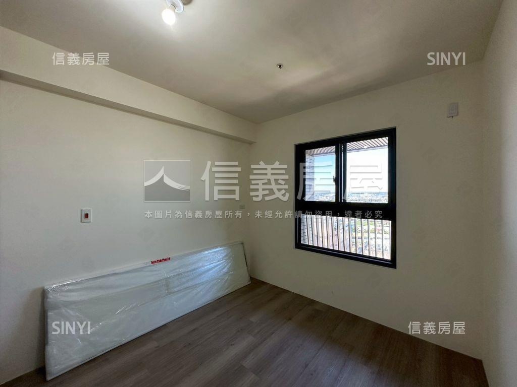 順天豐華頂樓視野戶房屋室內格局與周邊環境