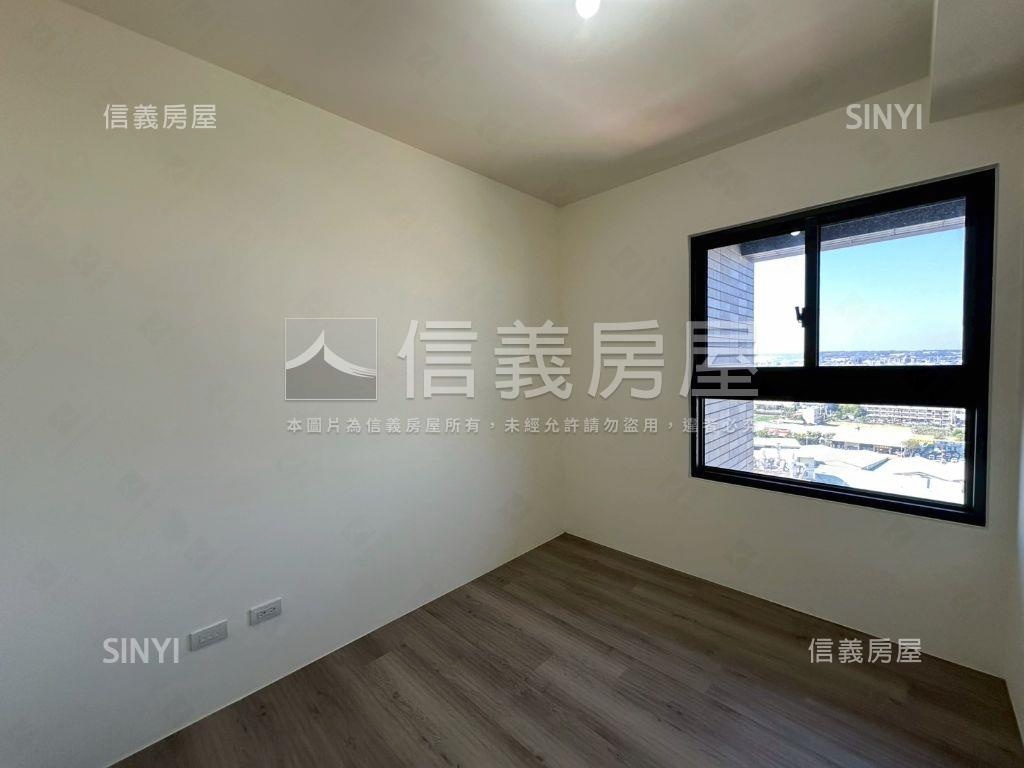 順天豐華頂樓視野戶房屋室內格局與周邊環境