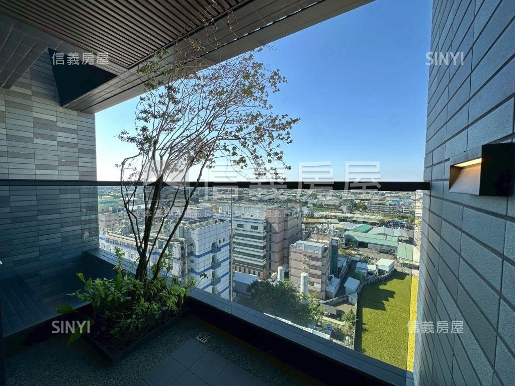 順天豐華頂樓視野戶房屋室內格局與周邊環境