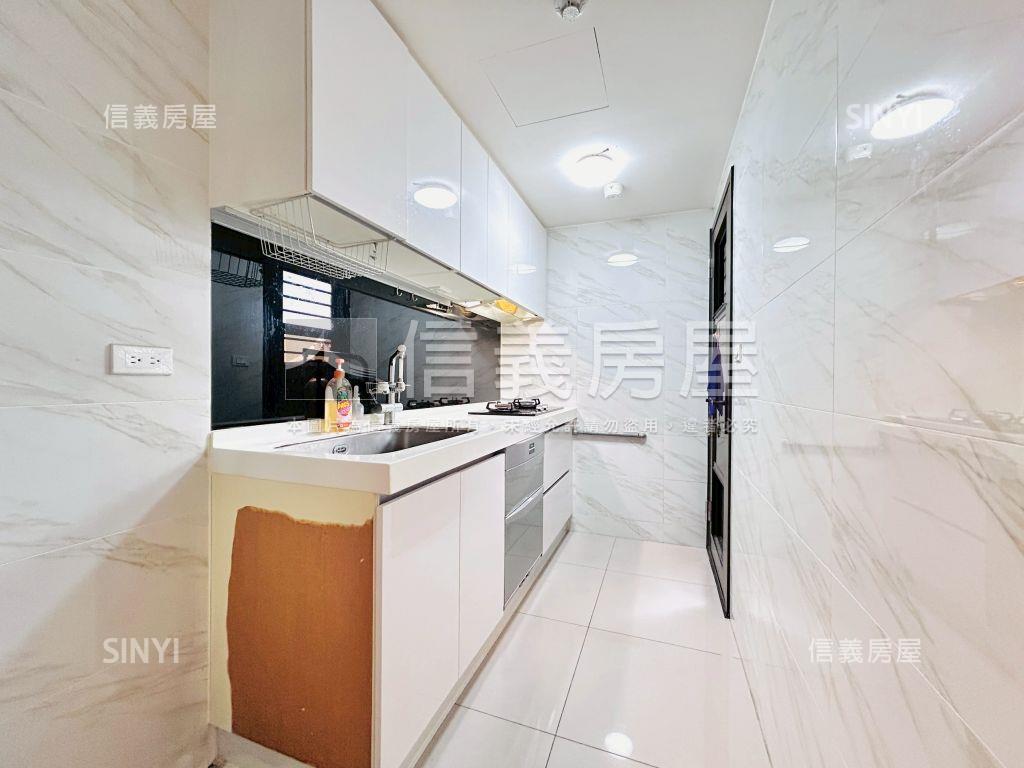 近學校小資兩房房屋室內格局與周邊環境