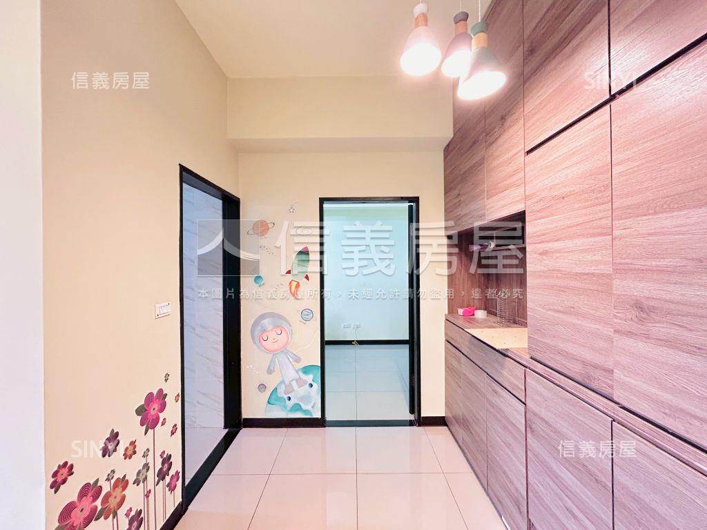 近學校小資兩房房屋室內格局與周邊環境