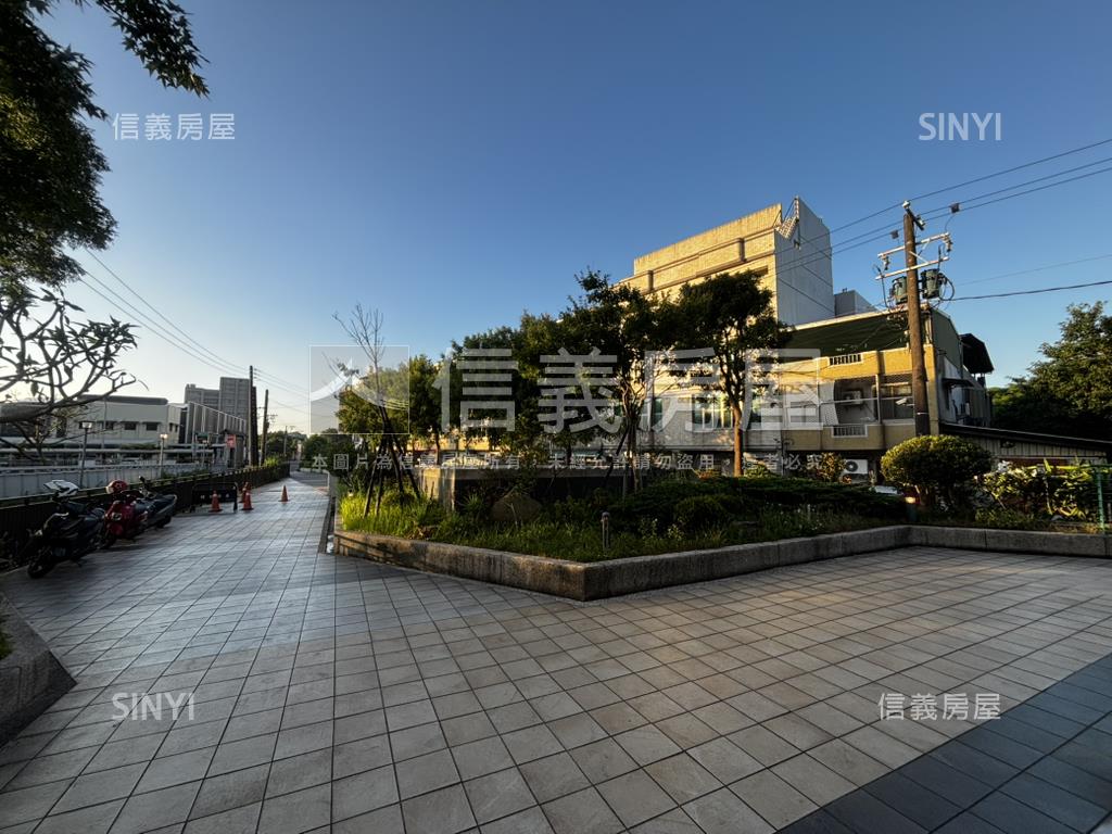 近學校小資兩房房屋室內格局與周邊環境