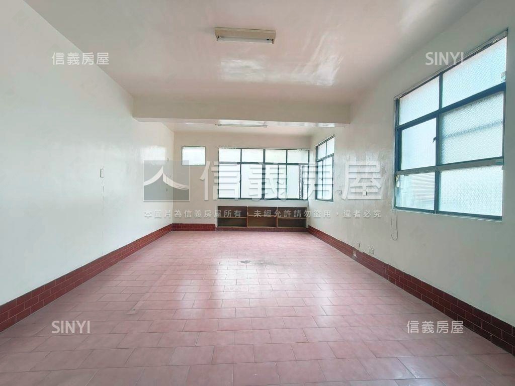 宏平路邊間採光棒騎樓透店房屋室內格局與周邊環境