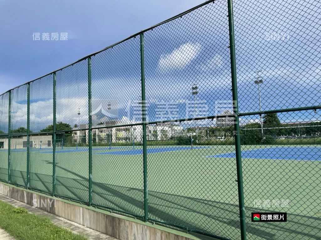 艾美幸運邊間兩房平車房屋室內格局與周邊環境