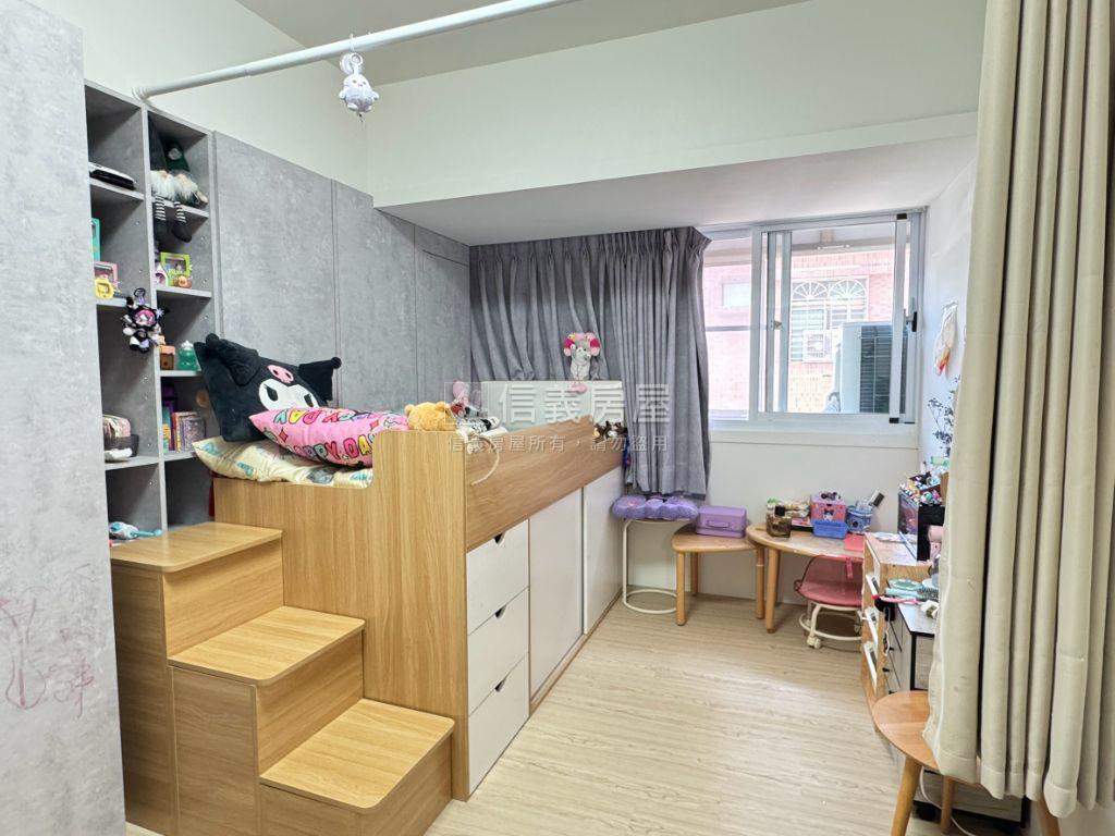 稀有！安平絕美大兩房平車房屋室內格局與周邊環境