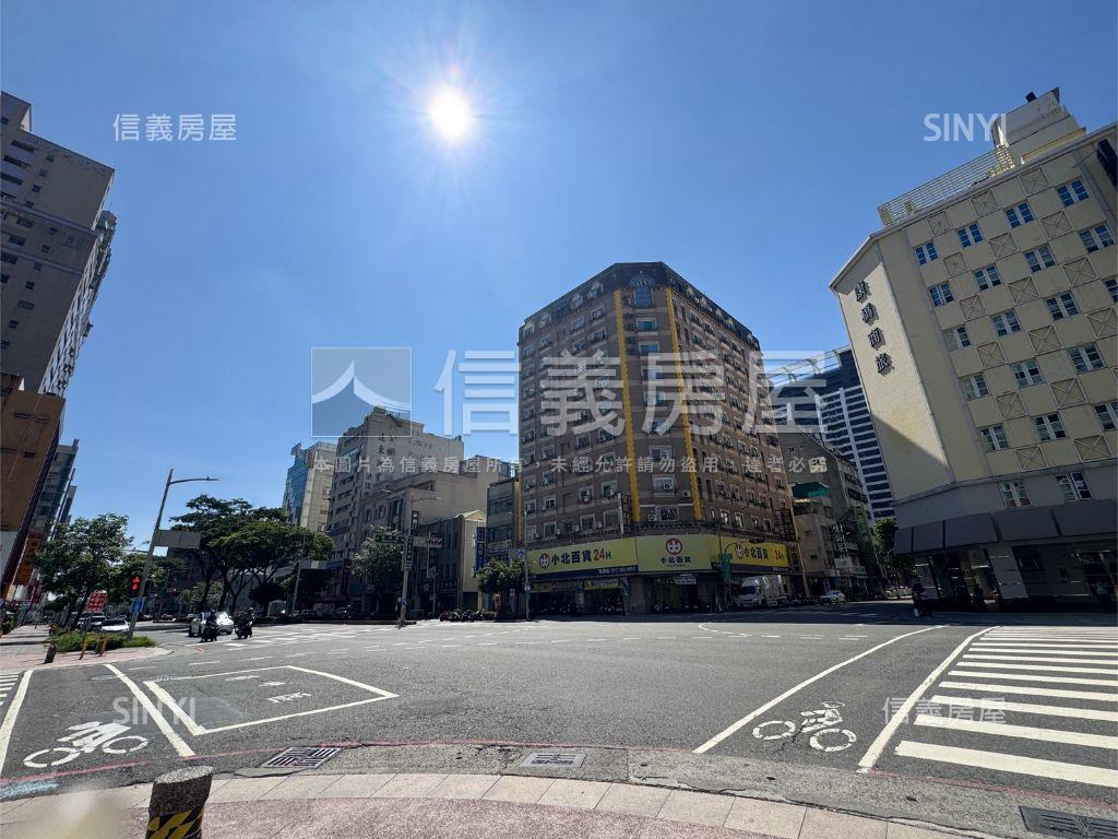 中正１號院｜Ａ８－１８Ｆ房屋室內格局與周邊環境