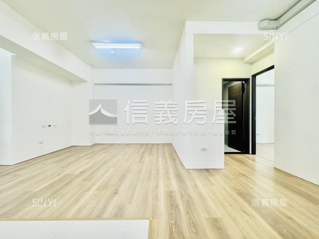 東區全新未住三房平車房屋室內格局與周邊環境