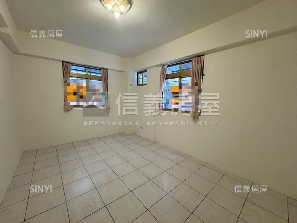 丹鳳捷運華府大參房一樓房屋室內格局與周邊環境