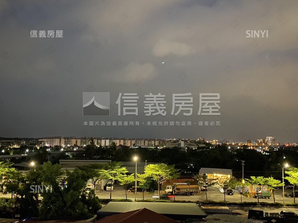 五甲正路透店房屋室內格局與周邊環境