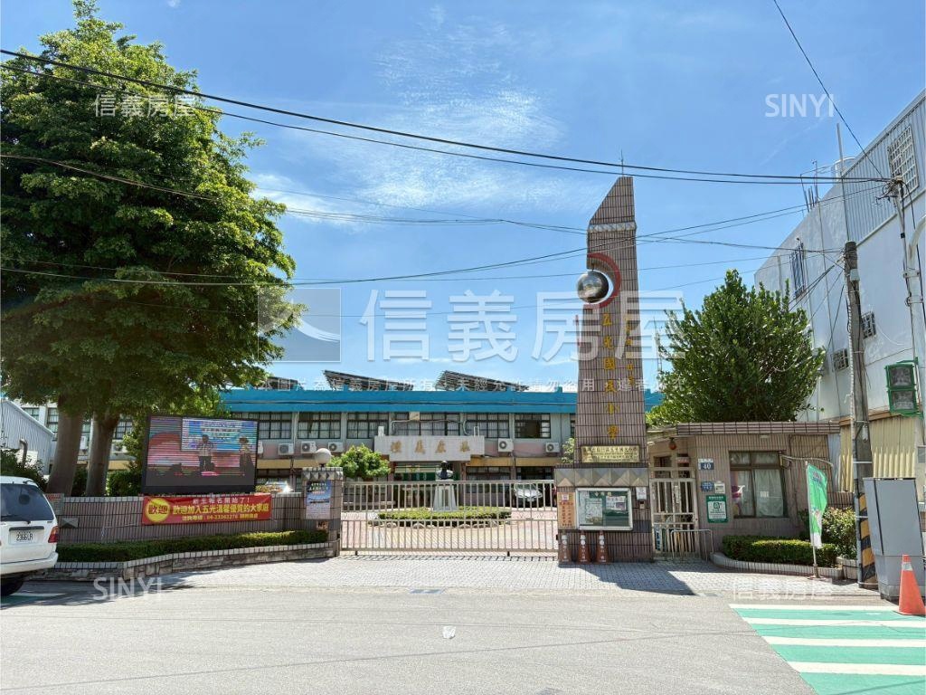 德金天堡Ｈ１邊間透天房屋室內格局與周邊環境