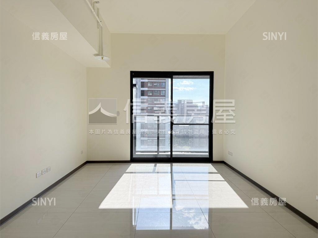 ★潤泰央北頂尖３房車位房屋室內格局與周邊環境