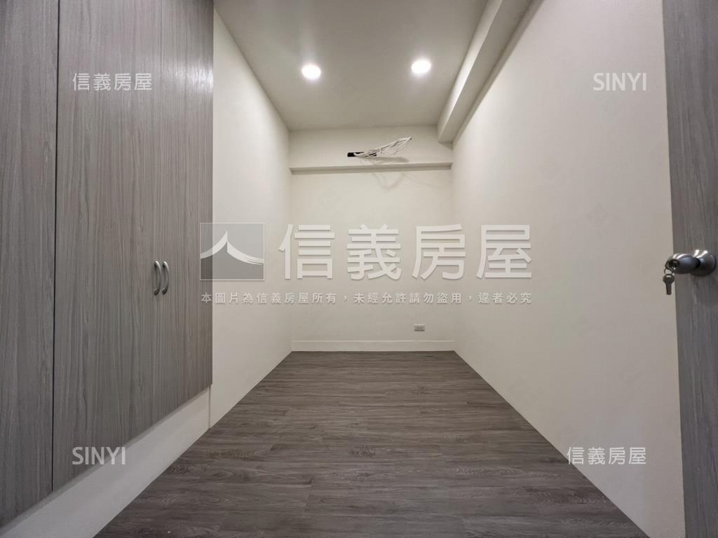 板橋四樓公寓房屋室內格局與周邊環境