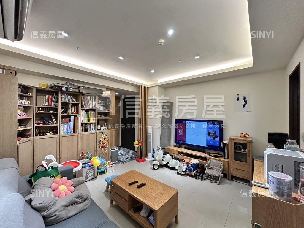海洋都心１＿輕宅裝修典範房屋室內格局與周邊環境