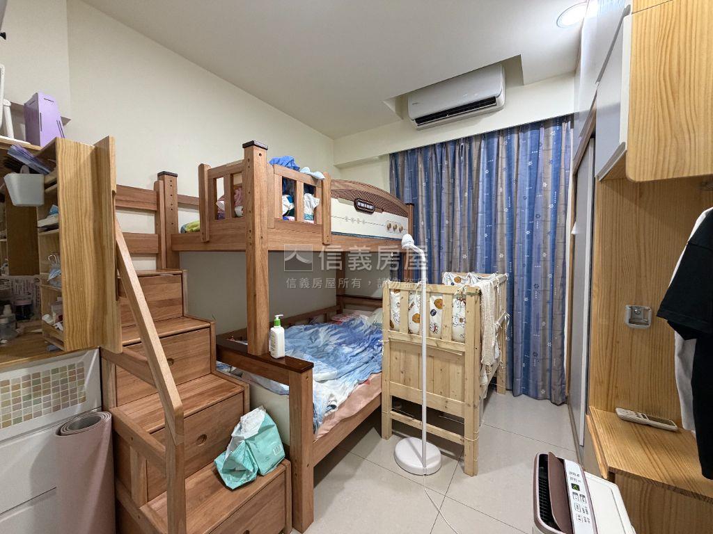 近橋科大三房平車房屋室內格局與周邊環境