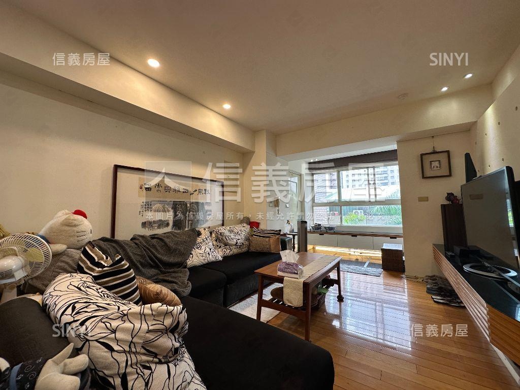 華太建設四房平車美屋房屋室內格局與周邊環境