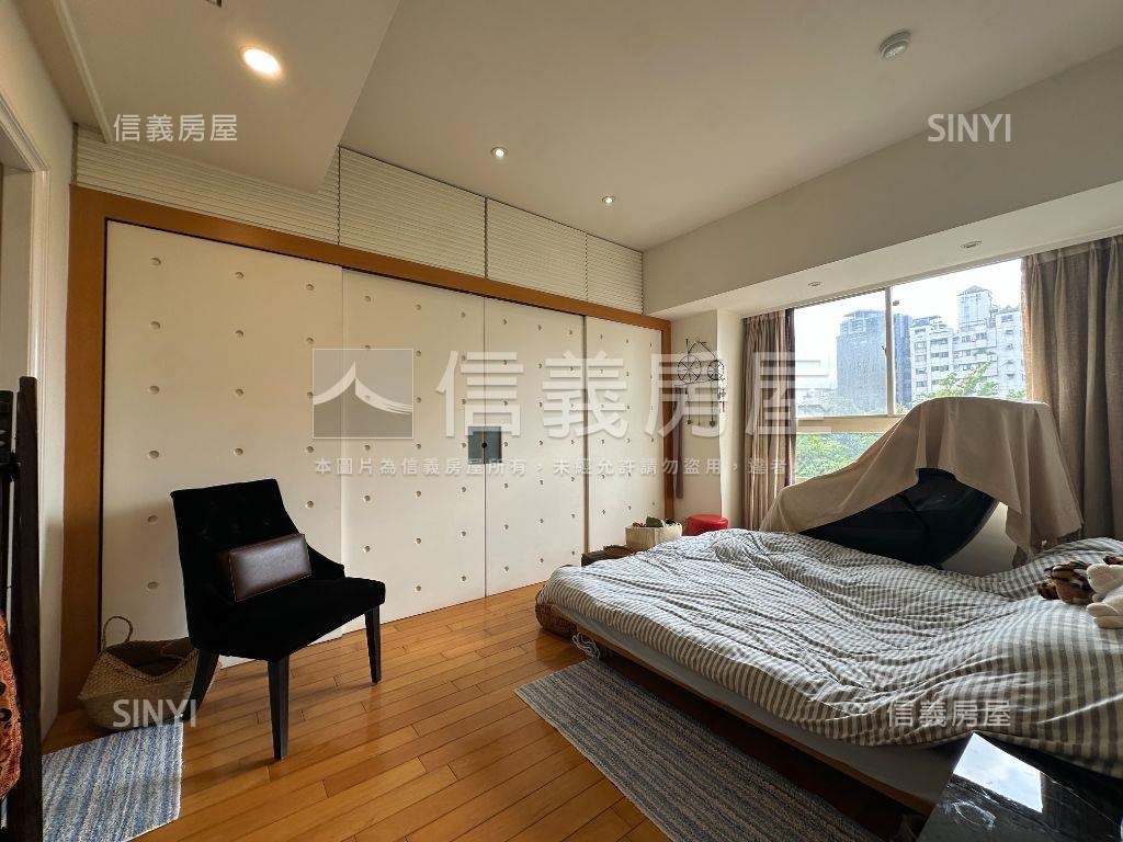 華太建設四房平車美屋房屋室內格局與周邊環境