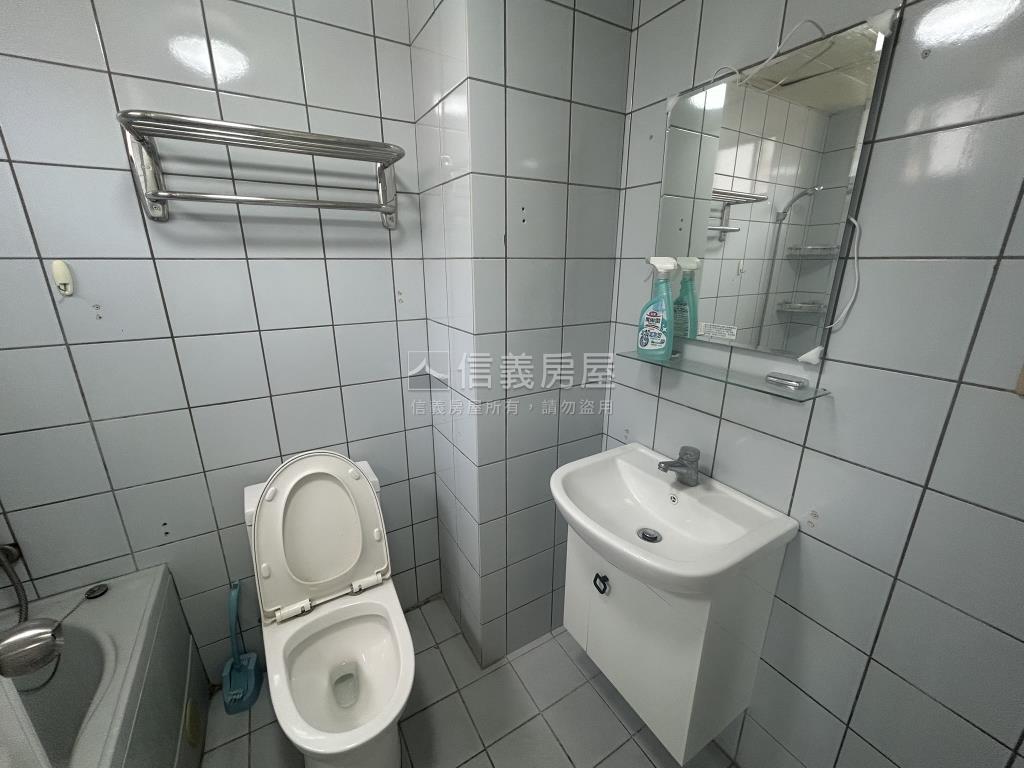 文心經典高樓景觀四房房屋室內格局與周邊環境