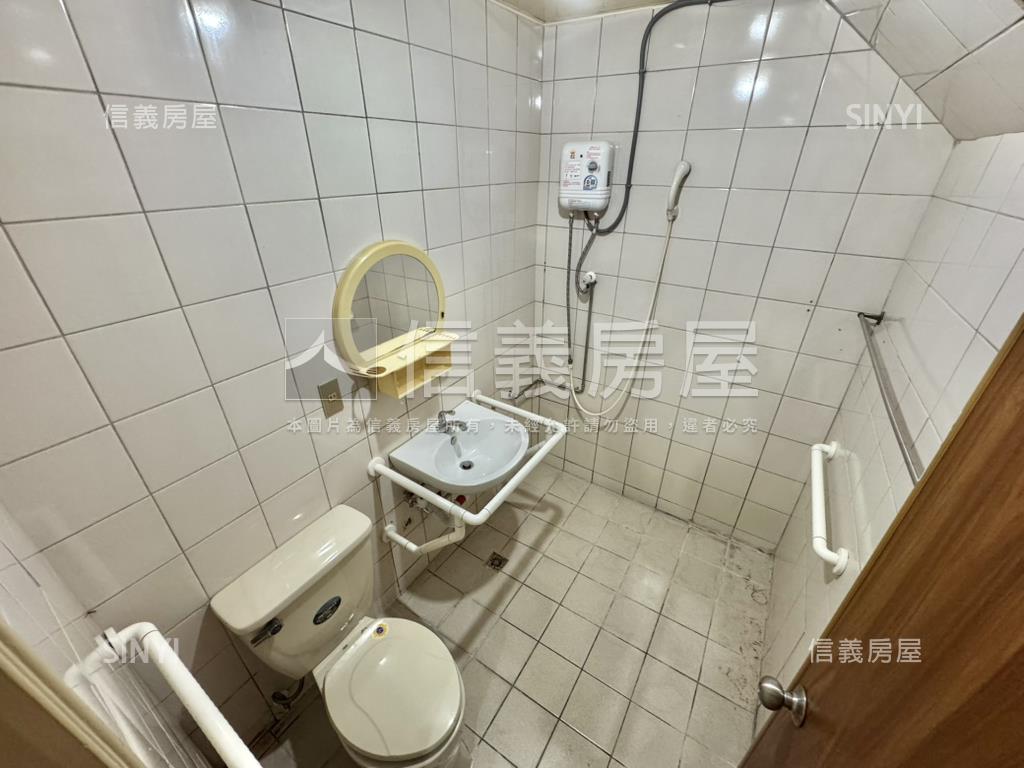 敦煌樓中樓大空間房屋室內格局與周邊環境