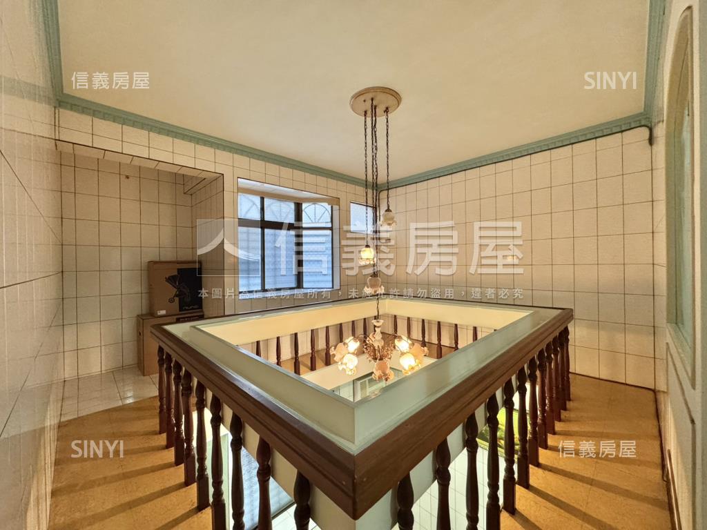 敦煌樓中樓大空間房屋室內格局與周邊環境