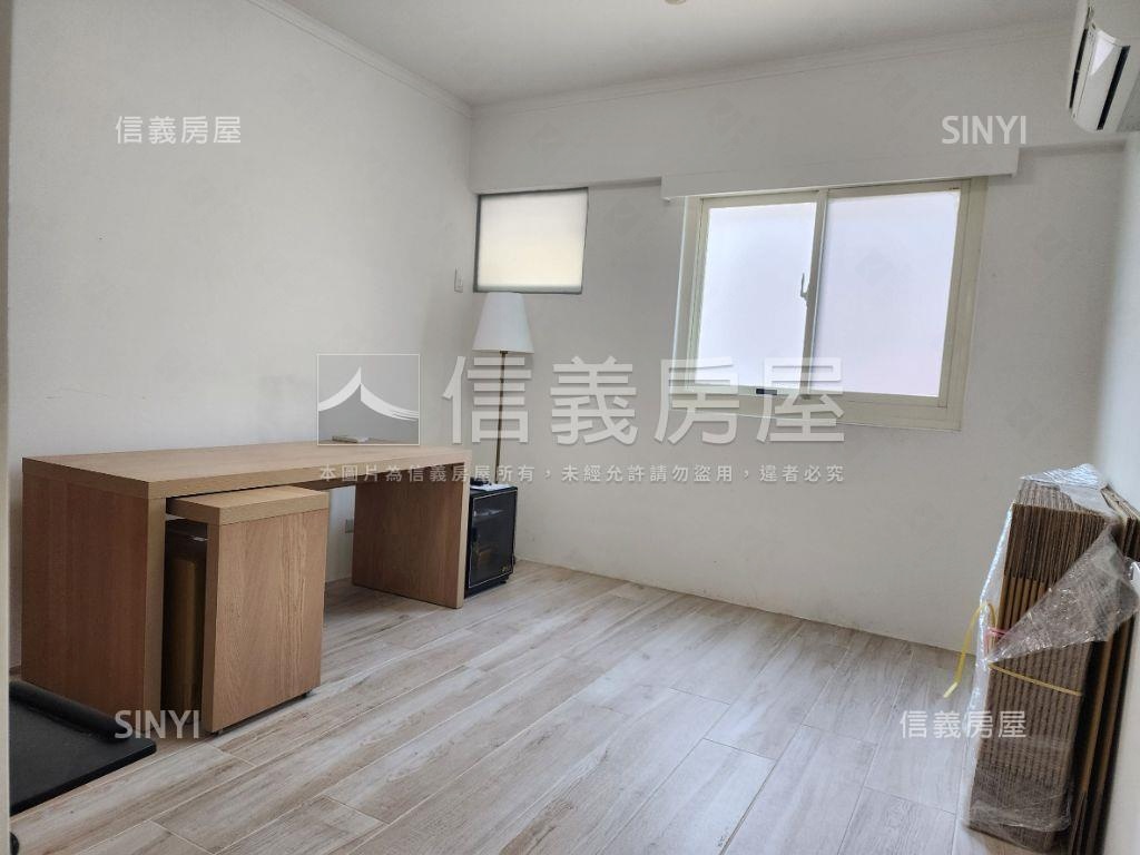 近捷運國泰水榭花都好成家房屋室內格局與周邊環境
