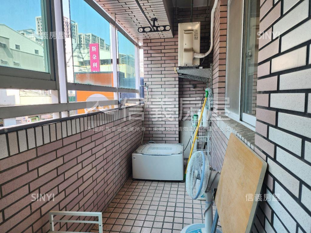 近捷運國泰水榭花都好成家房屋室內格局與周邊環境
