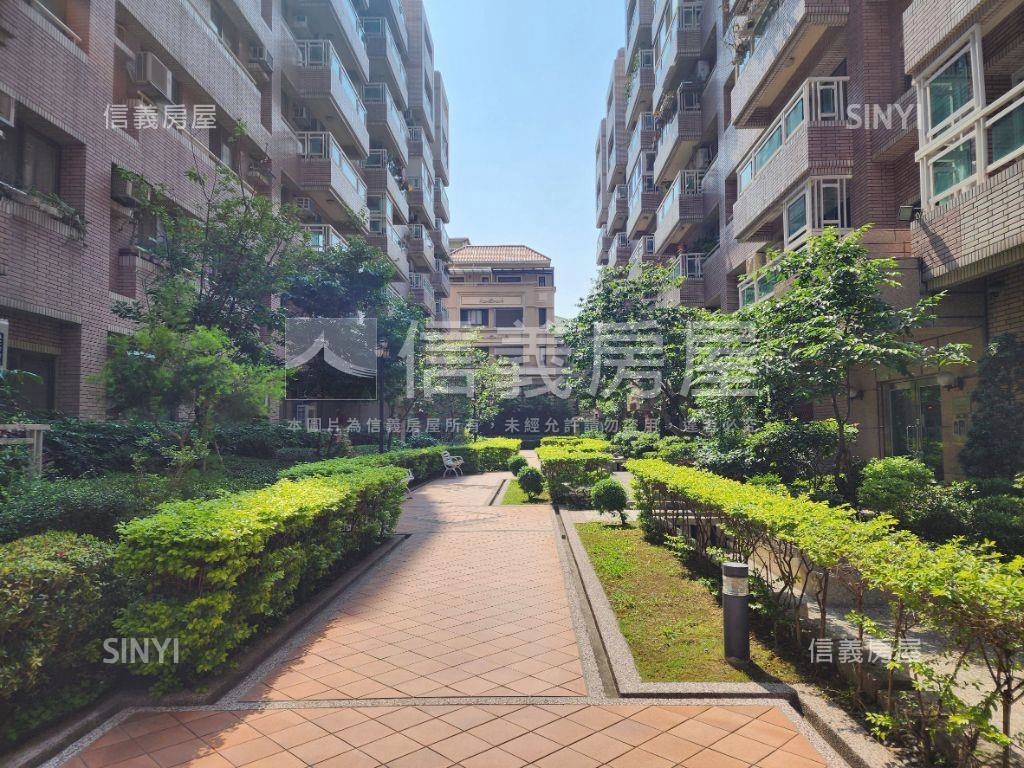 近捷運國泰水榭花都好成家房屋室內格局與周邊環境
