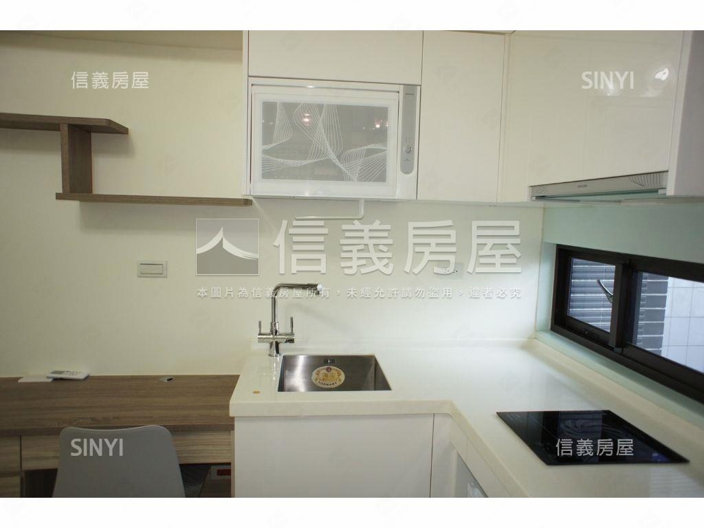 精緻西門美居套房房屋室內格局與周邊環境
