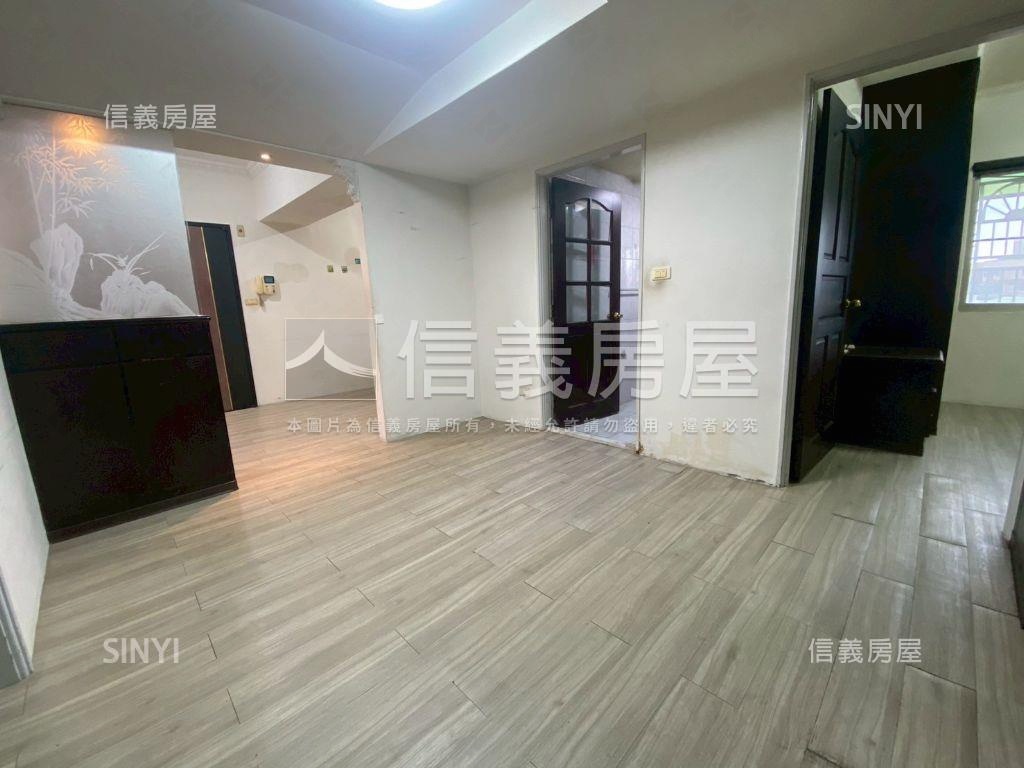月河景觀三房車位房屋室內格局與周邊環境