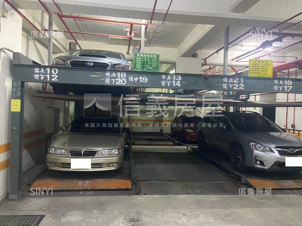 月河景觀三房車位房屋室內格局與周邊環境