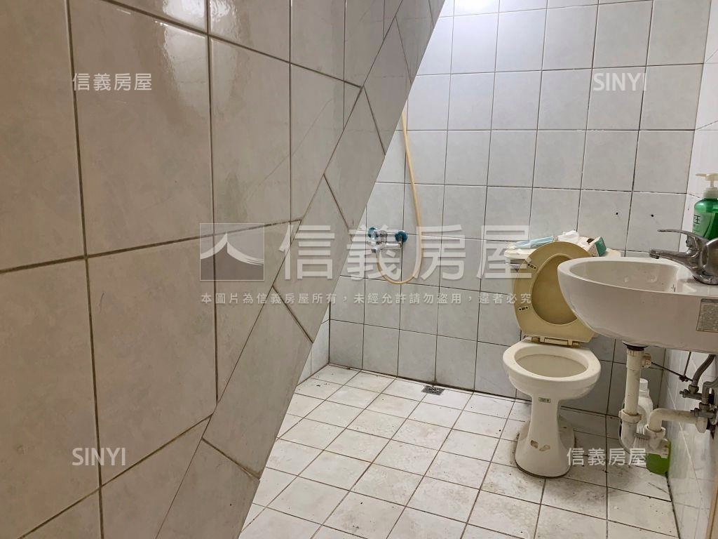 六甲雙車站中心低總價透天房屋室內格局與周邊環境