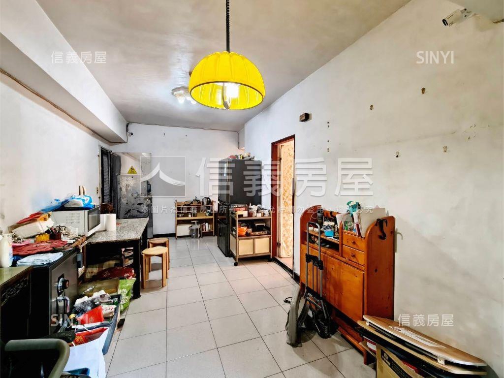 小資綠景邊間兩房房屋室內格局與周邊環境