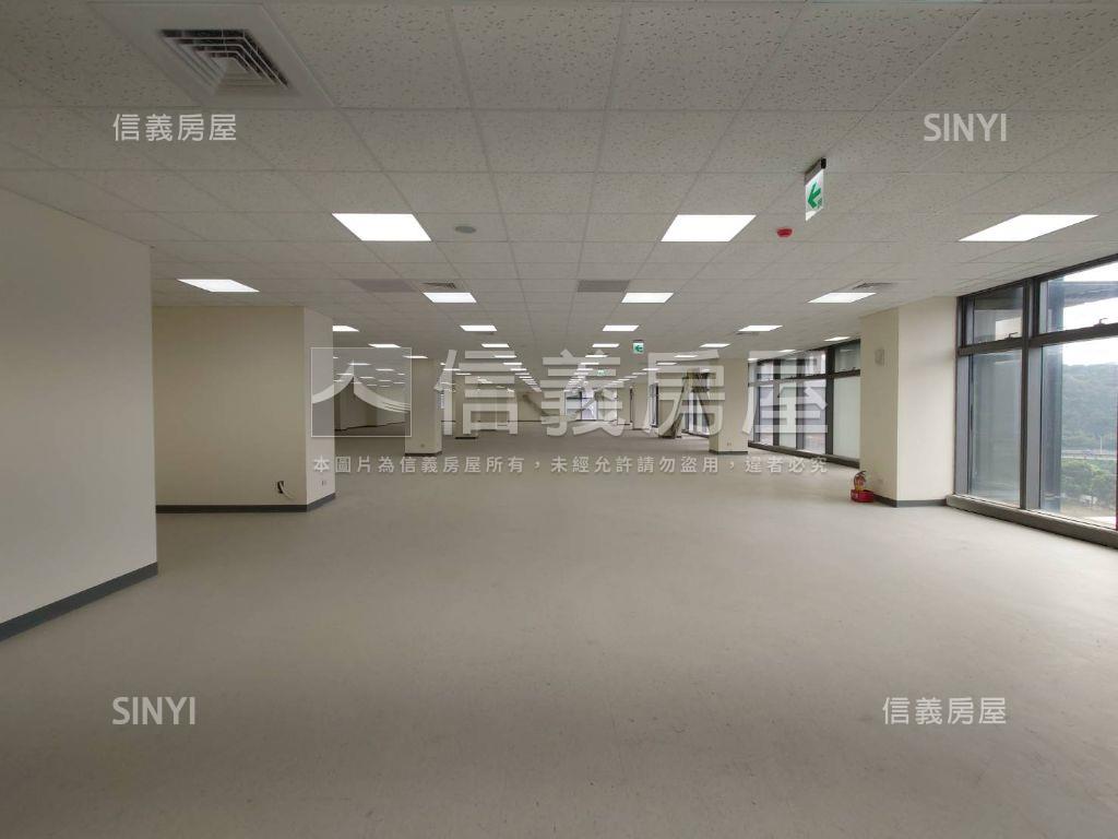 汐止南陽街鋼骨廠辦Ａ房屋室內格局與周邊環境