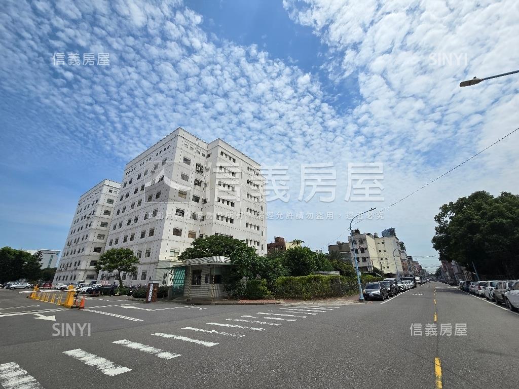 老闆喜愛路寬廠辦釋出房屋室內格局與周邊環境