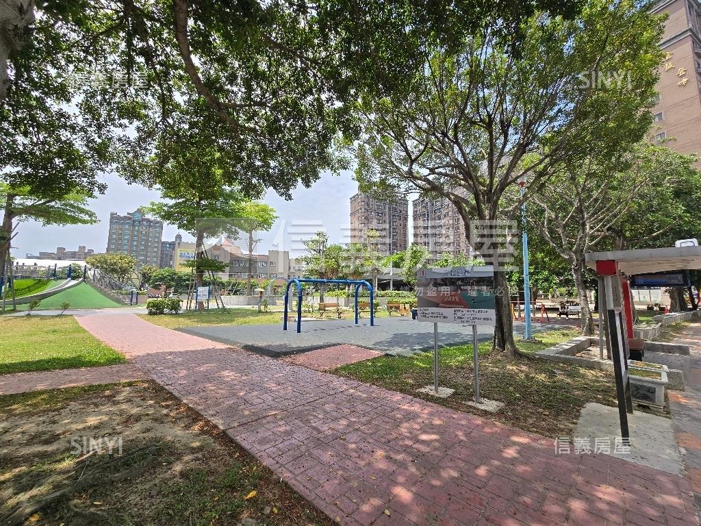 老闆喜愛路寬廠辦釋出房屋室內格局與周邊環境