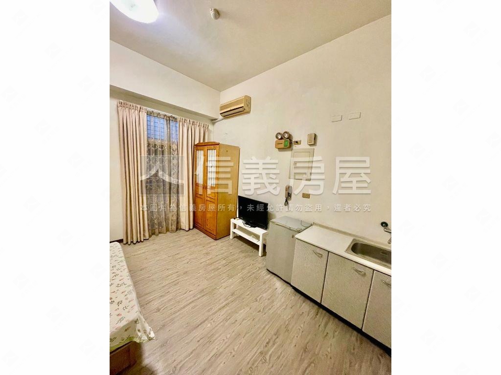 曉明儷晶附陽台套房房屋室內格局與周邊環境