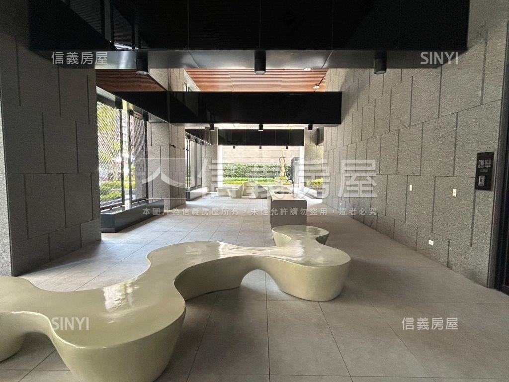 美術謙翠質感豪邸平車房屋室內格局與周邊環境